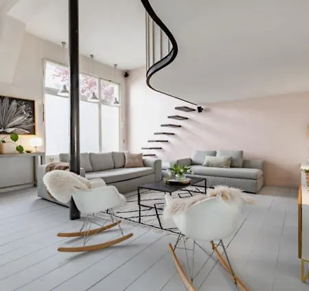 Loft Centre *